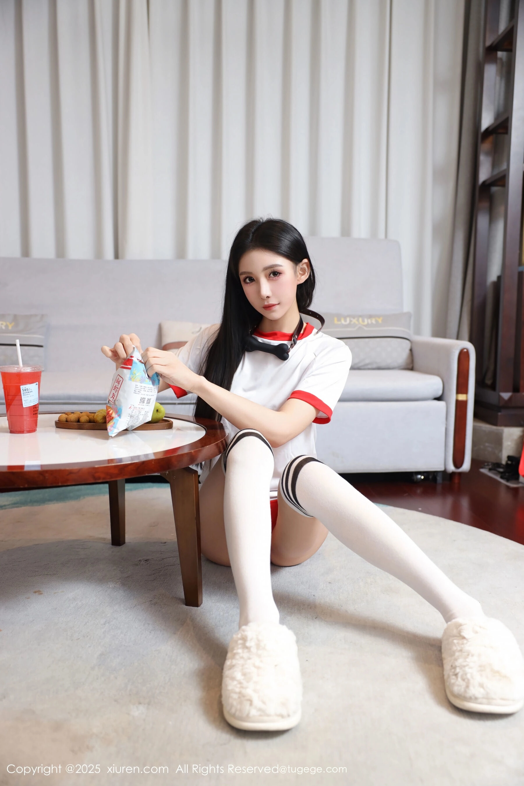 [XiuRen秀人网] 许微微呀 Vol.11110